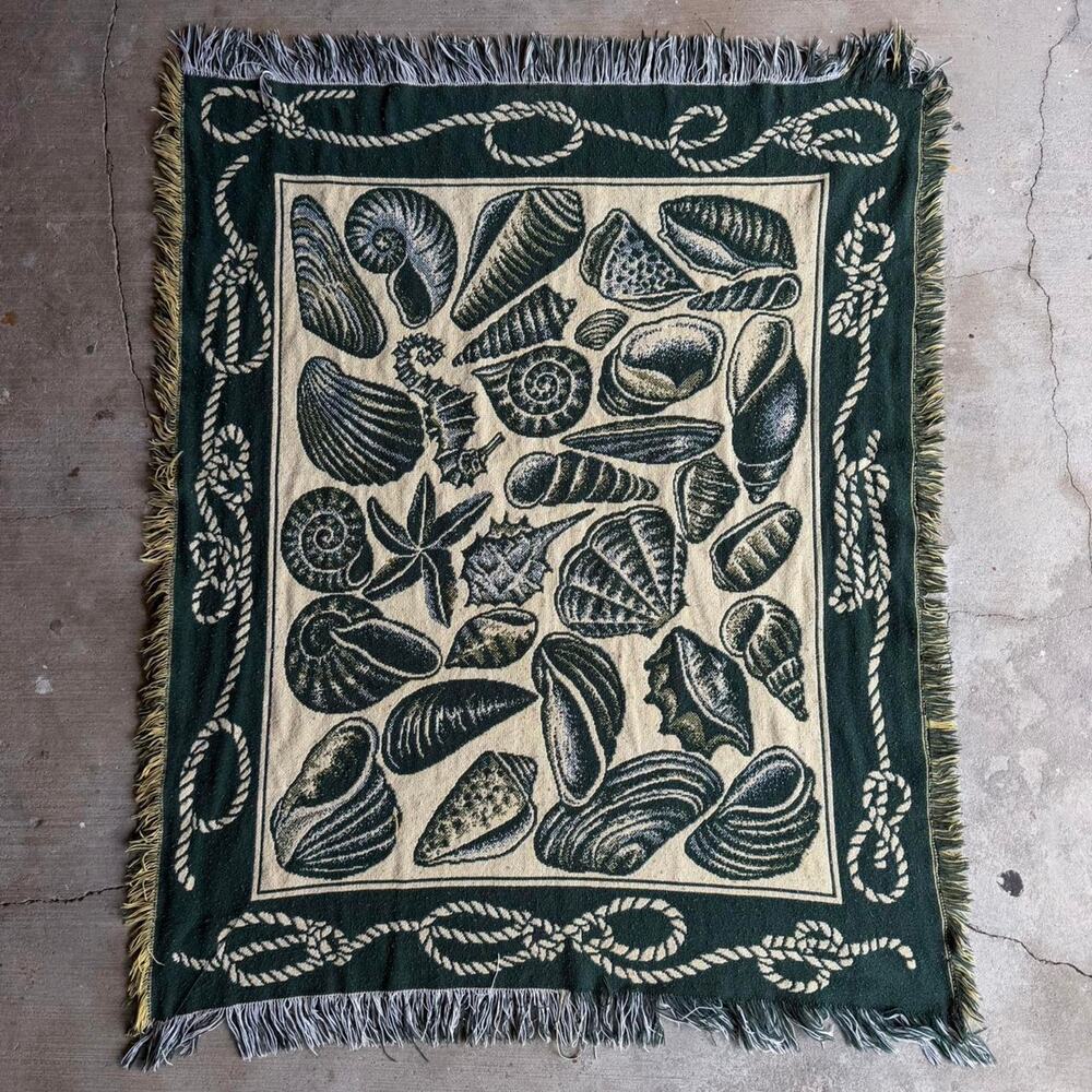 Vintage 70s seashell woven tapestry